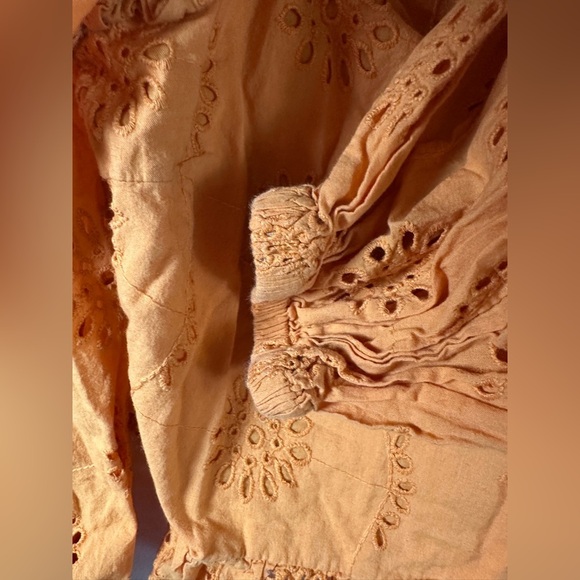 Vero Moda Orange Eyelet Puff Sleeve Peplum Blouse Size L - Picture 5 of 7